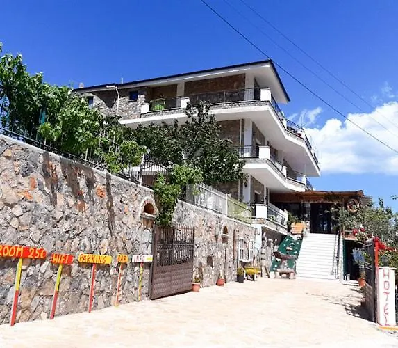 Penzion Hotel Villa Stone Dream Bar Restaurant Udenisht Albánie